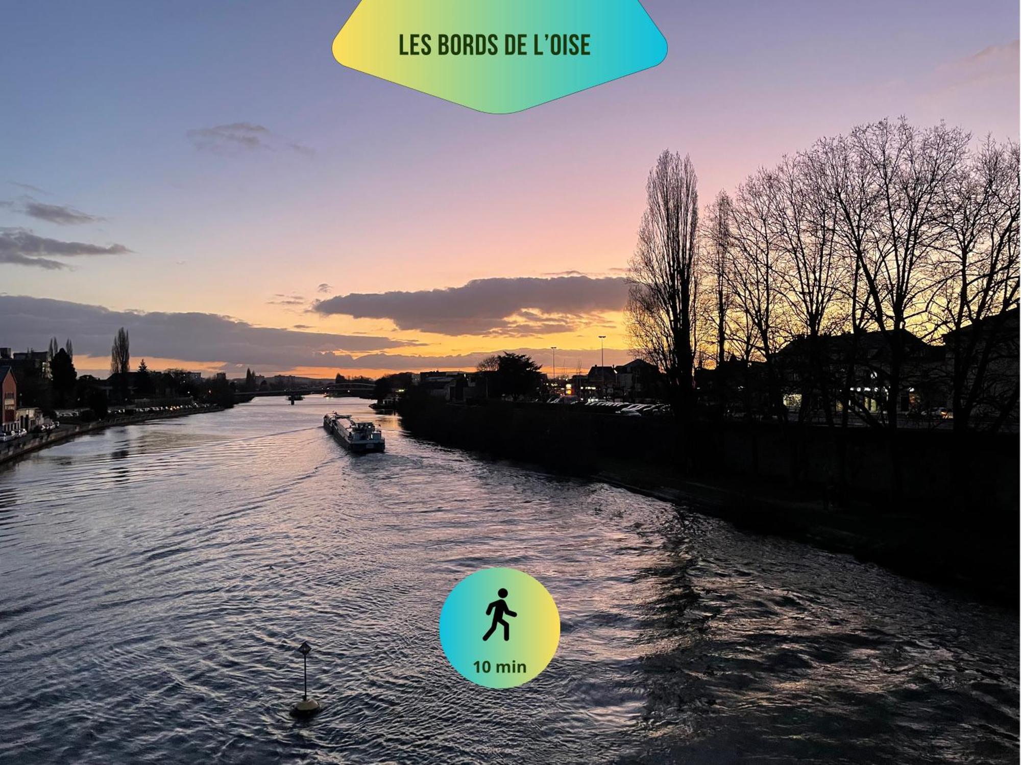 Le Corneille - Ideal Pros & Couples - Centre Historique - Chateau 5Min - Gare 10Min - Au Calme - Fibre Compiegne Bagian luar foto