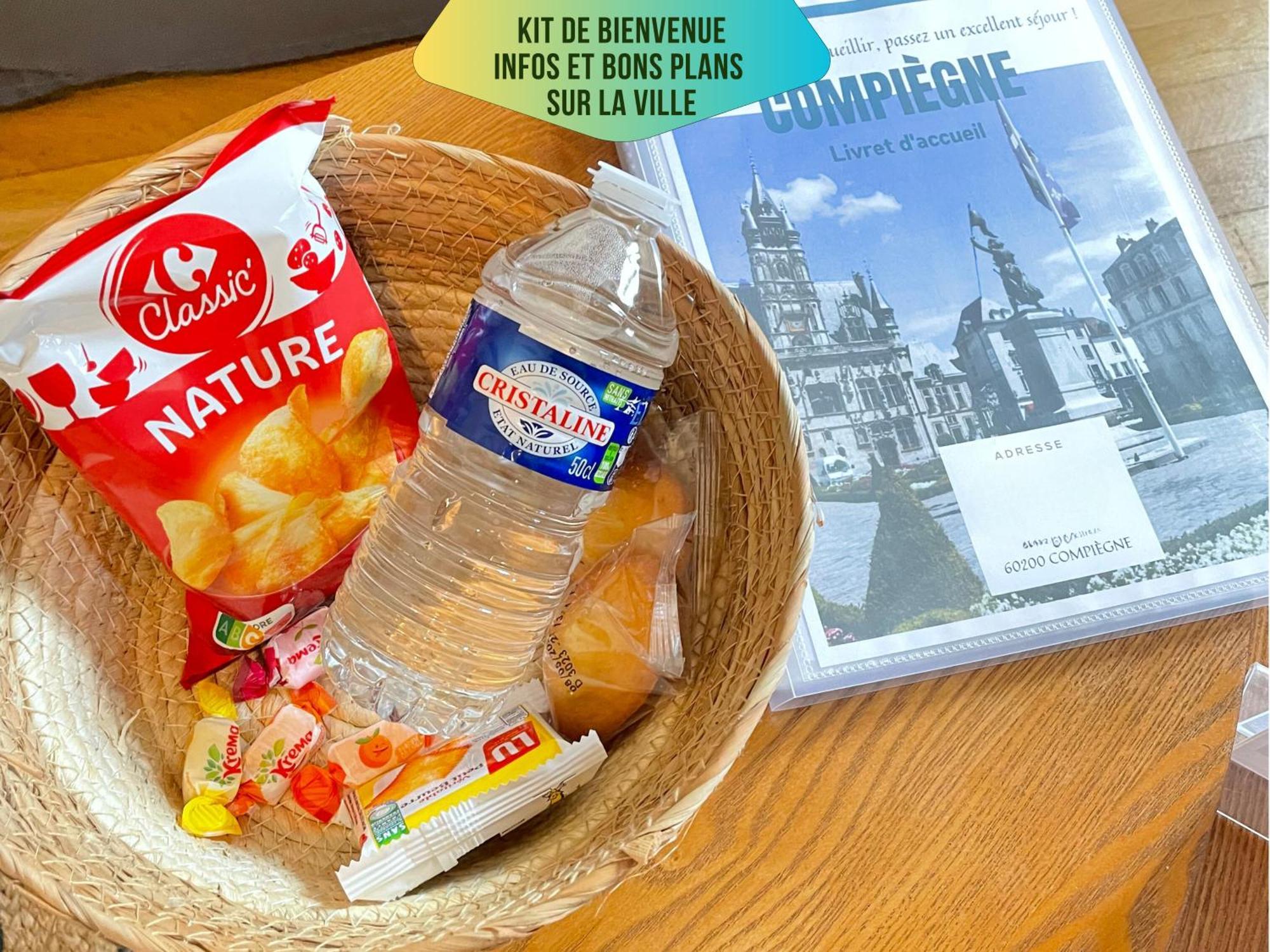 Le Corneille - Ideal Pros & Couples - Centre Historique - Chateau 5Min - Gare 10Min - Au Calme - Fibre Compiegne Bagian luar foto